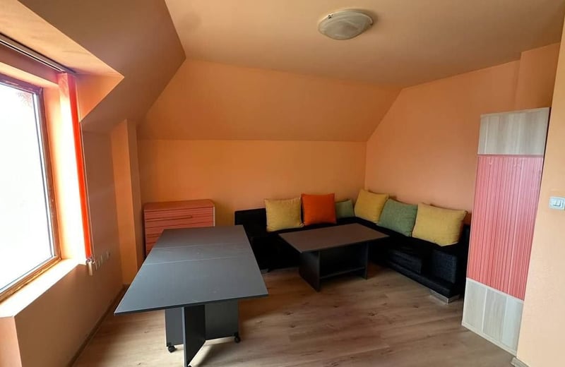 Vermietung eines gemütlichen und geräumigen Apartments, 120 m², Varna, Bulgarien